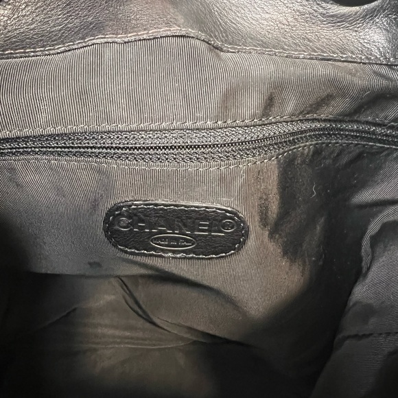 💯💎Authentic💎 CHANEL CC Turnlock Lambskin Leather Backpack - Picture 9 of 14